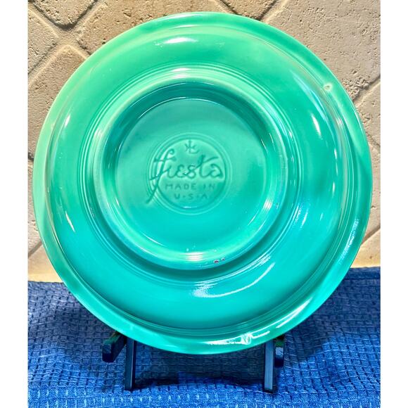 Light Green Fiesta Ware Nappy Serving Bowl - Picture 4 of 6